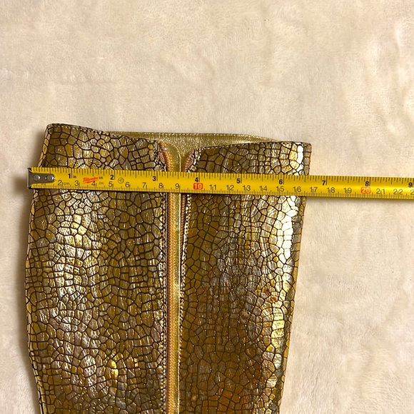 Gerardina Di Magio. Elegant Gold Stiletto Boots. Size 9. - Picture 11 of 12